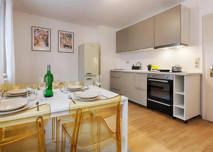 Homie Karmeliten Appartement
